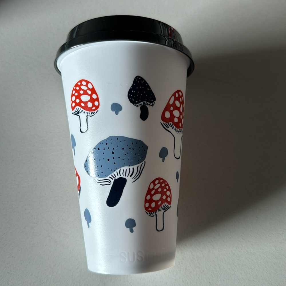 Reusable coffee cup